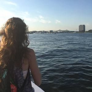 Meet your Posher, Aurelle